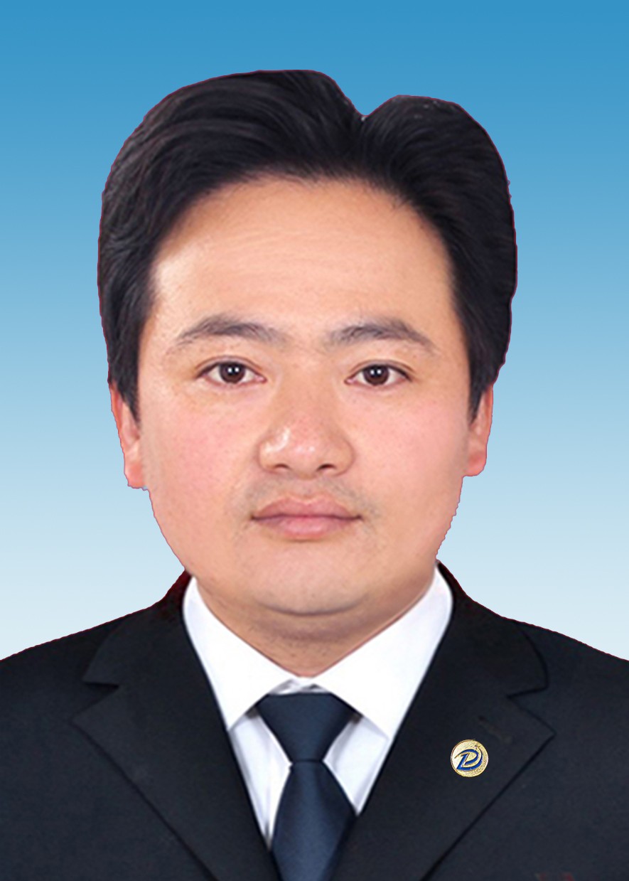 1浙江省岱山蓬萊交通投資集團(tuán)有限公司黨委書記、董事長兼總經(jīng)理 夏華明.jpg